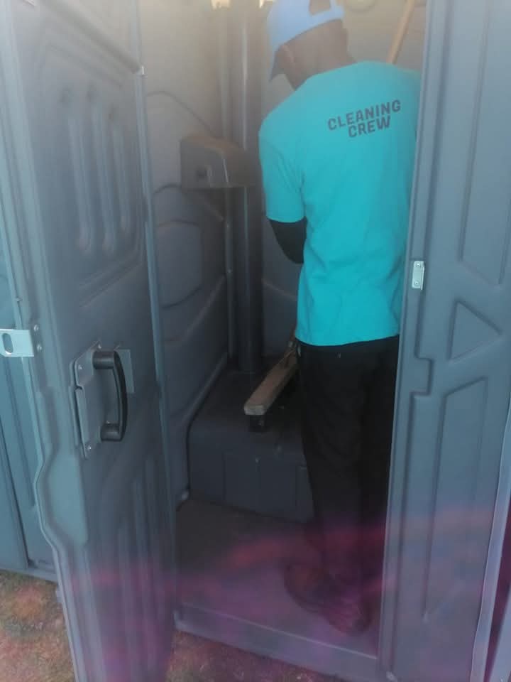 Umusa team conducting on-site perimeter setup training